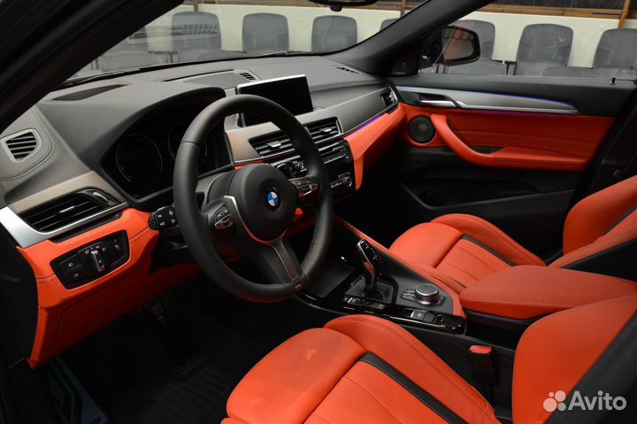 Удаление царапин на руле, перетяжка перешив руля