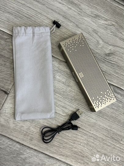 Портативная колонка Xiaomi MDZ-15-DB, Gold