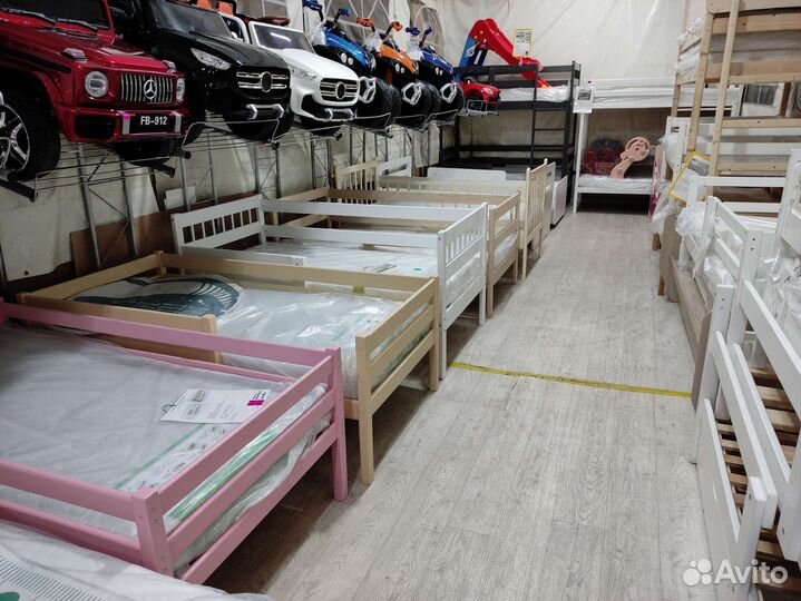 Подростковые кровати шкафы комоды новые