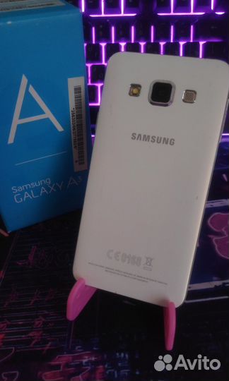 Samsung Galaxy A3 SM-A300F, 16 ГБ