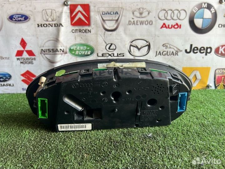 Панель приборов Volkswagen Passat B5 AEB 2000