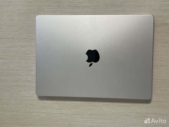 Macbook pro 14