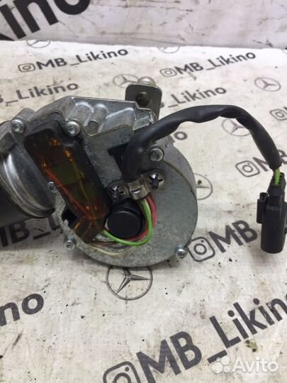 Моторчик дворников Mercedes Ml W164