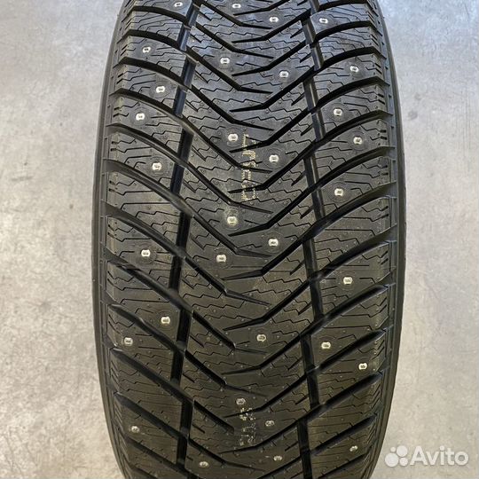 Yokohama IceGuard Stud IG65 255/65 R17