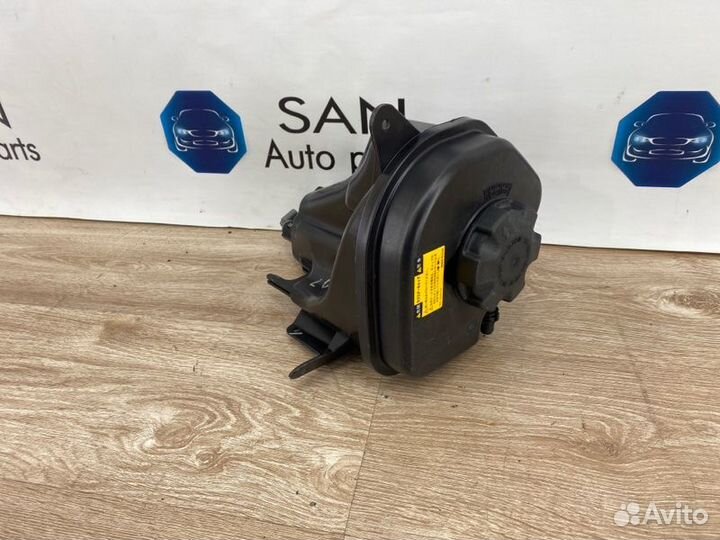 Расширительный бачок Bmw X5 Рест E70 рест N55B30