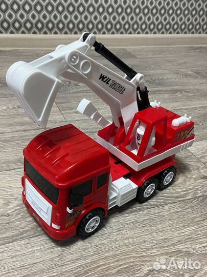 Экскаватор