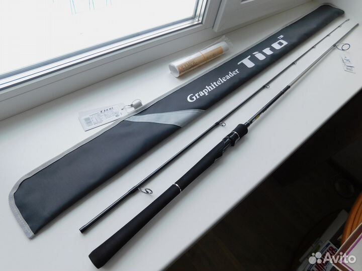 Graphiteleader '17 Tiro MR gomts-832M-MR