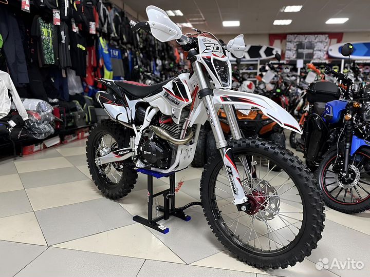 Мотоцикл FXMoto CB 300F