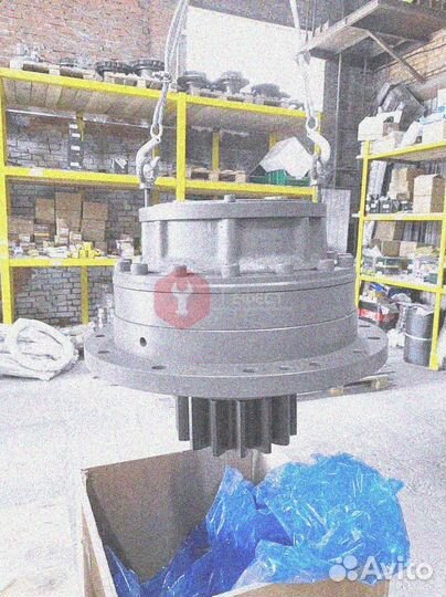 Редуктор поворота Volvo EC240CLD 14542163