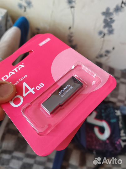 Usb флешка 64 гб 3.2 Adata