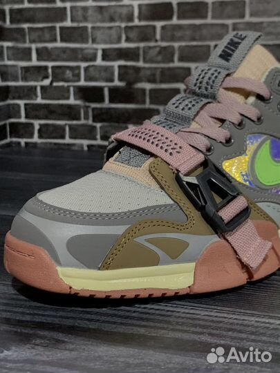 Nike Air Trainer 1 Utility SP Light Smoke and Hone