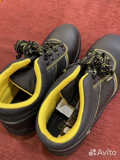 Ботинки мужские