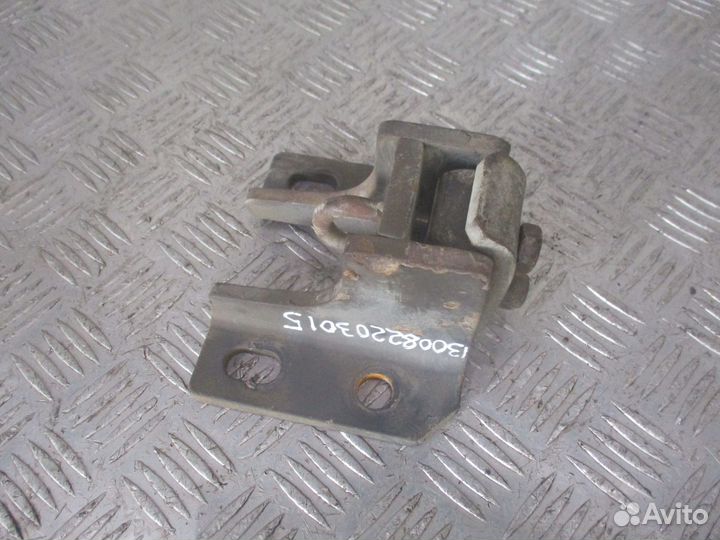 Кронштейн подвески Scania 1425055