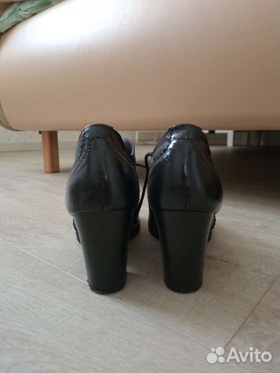 Ботильоны 37 натуральная кожа новые
