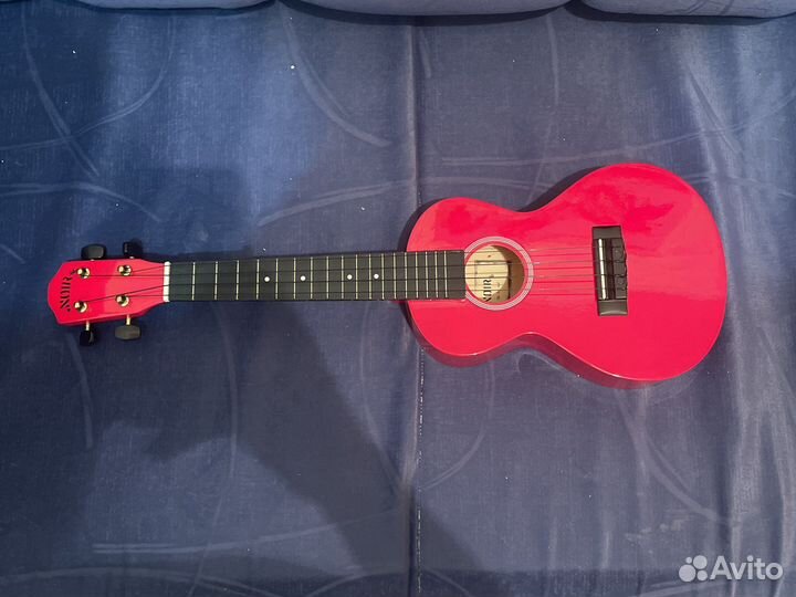 Укулеле noir BY baton rouge nuis - OR