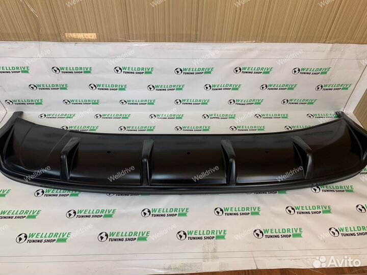 Диффузор Mitsubishi Lancer X EVO низкая тиснение