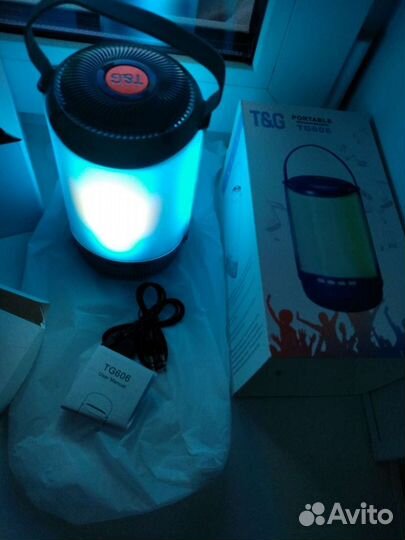 Блютуз колонка с подсветкой tg-606