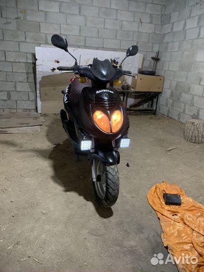 Мопед 50кубов