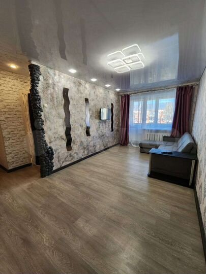 1-к. квартира, 30 м², 5/5 эт.