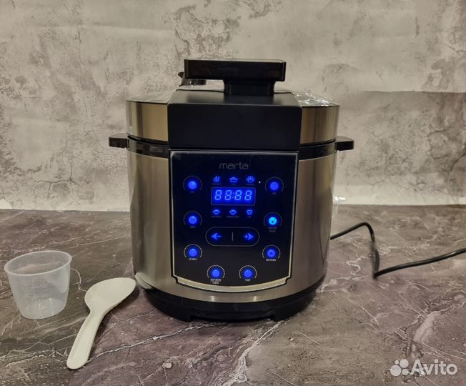 Мультиварка- скороварка. Новая