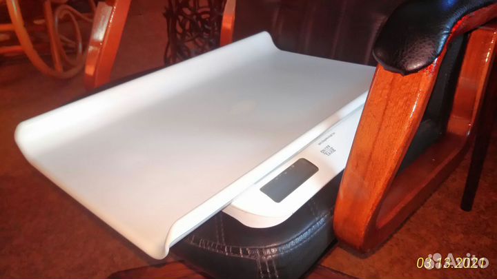 Для детей стульчик и весы