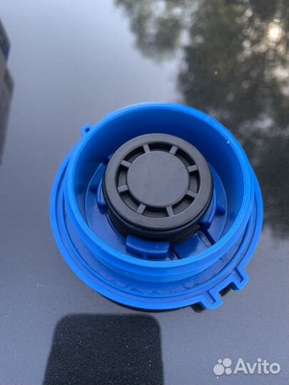 Крышка расширительного бачка VAG 3B0121321