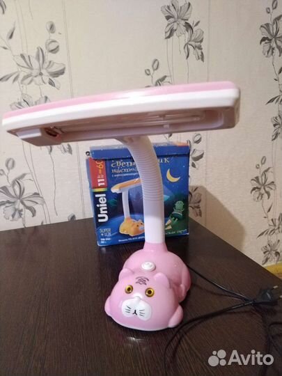 Светильник настольный новый