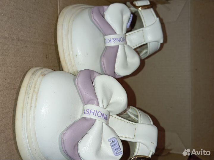 Сандалии для девочки 23 размер