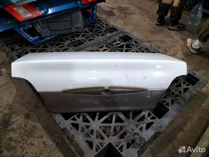 Крышка багажника daewoo nexia