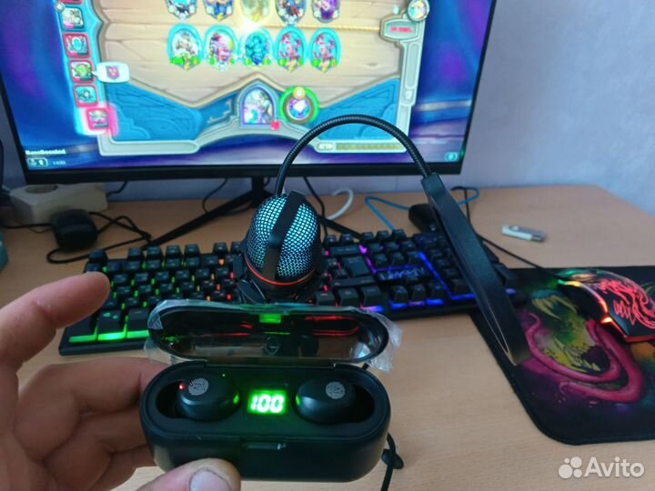 Беспроводные наушники