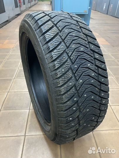 Yokohama Ice Guard IG65 215/50 R17 95