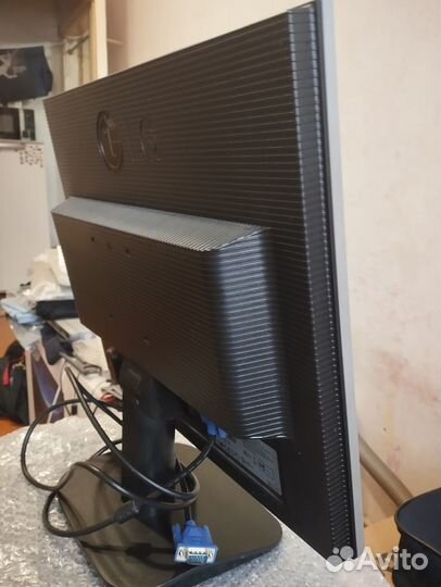 Монитор LG Flatron 19