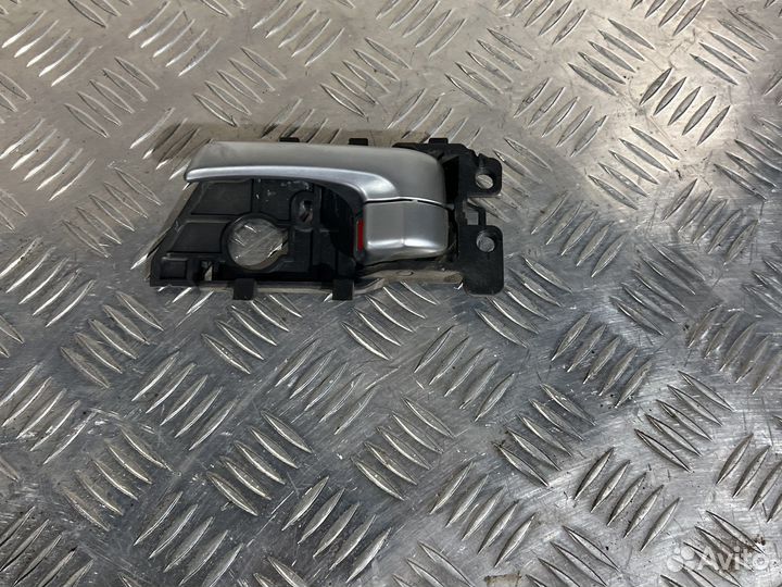 Ручка двери пер левый kia cerato 2