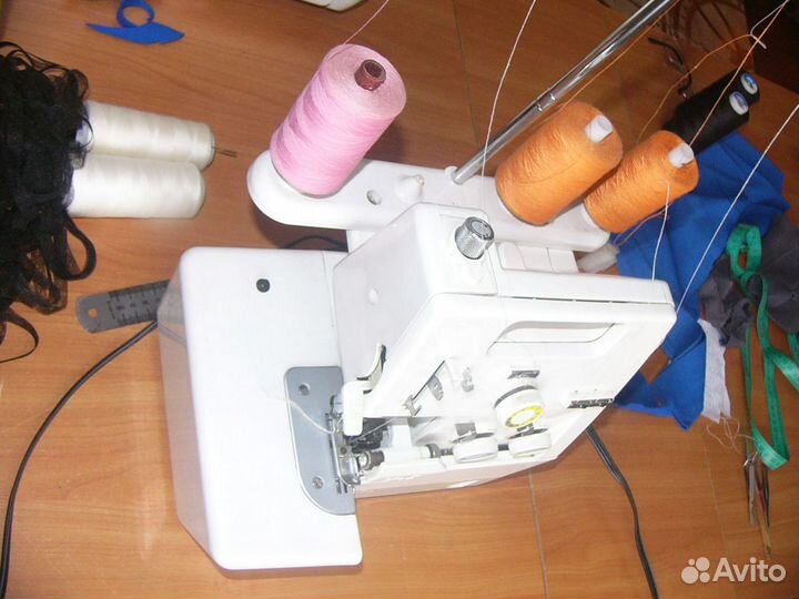 Оверлок toyota 3х нитковый