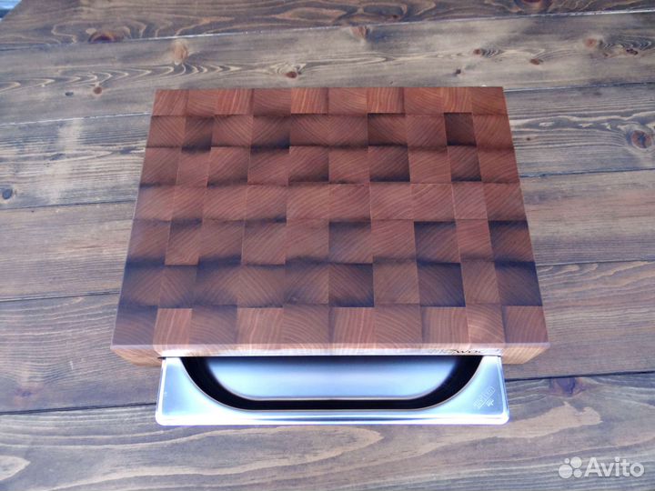 Торцевая разделочная доска с гастроемкостью