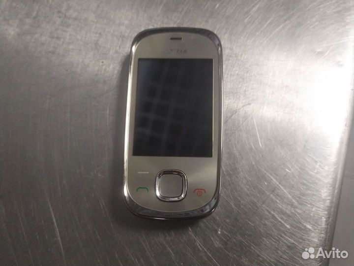 Мобильные телефоны