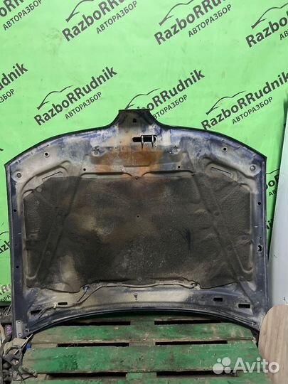 Капот Mitsubishi Carisma