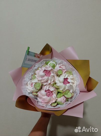 Букет пионов из зефира на день мамы