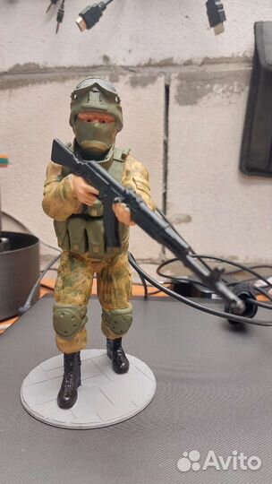 Модель современного российского солдата. 16см