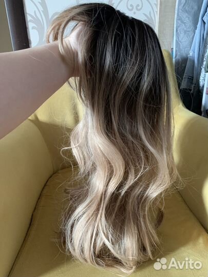 Парик блондинка