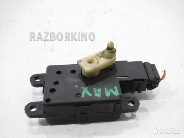 Моторчик заслонки печки