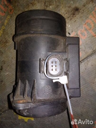 Дмрв Датчик массового расхода воздуха Volkswagen