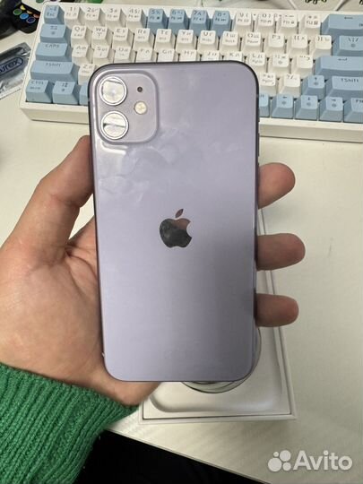 iPhone 11, 64 ГБ