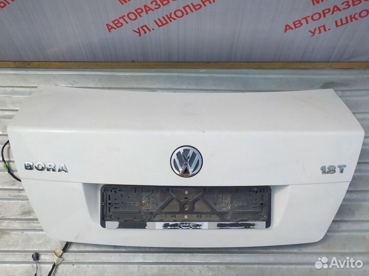 Крышка багажника Фольксваген Бора Седан