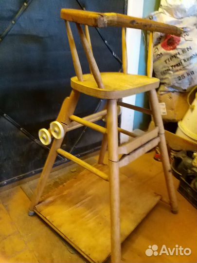 Детский стульчик и стол для кормления СССР