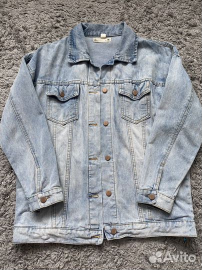 Джинсовая куртка
