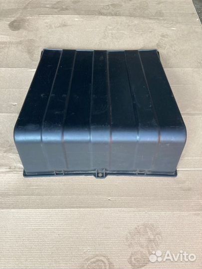 Крышка акб Man Tgl Tgm