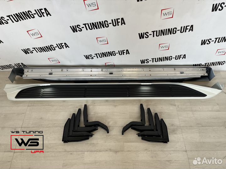 Подножки, пороги Toyota Land Cruiser 100 PT16