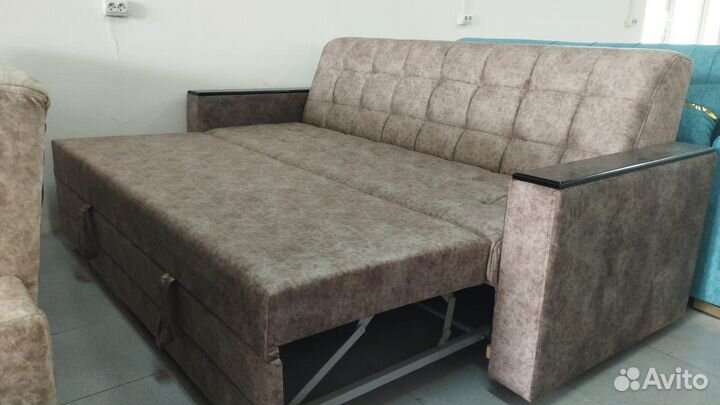 Диван стёганный