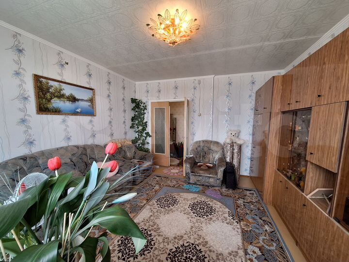 Комната 42,5 м² в 3-к., 10/12 эт.